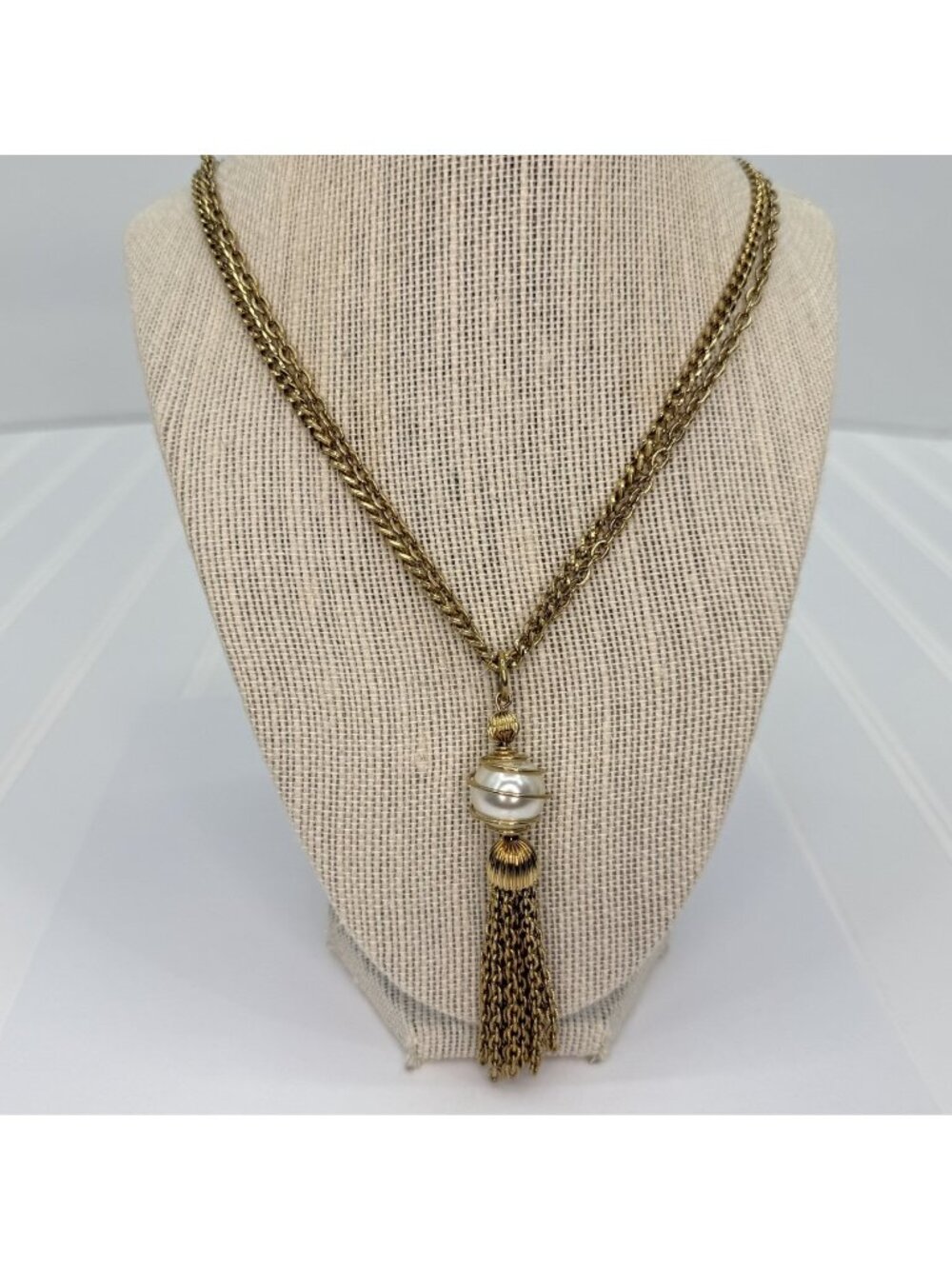 Vintage Gold Tone Tassel Faux Pearl Hollywood Style Statement Necklace